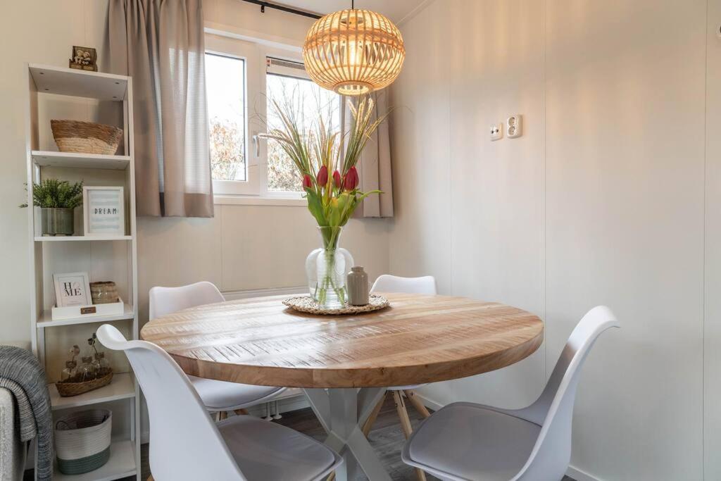 Gezellig Modern Chalet Midden Op De Veluwe إبّ المظهر الخارجي الصورة